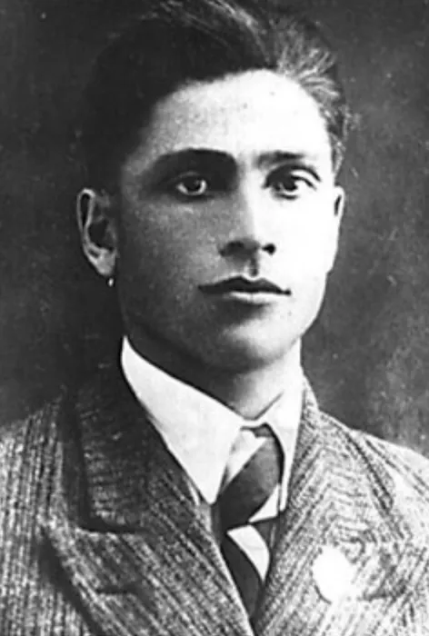achmizov