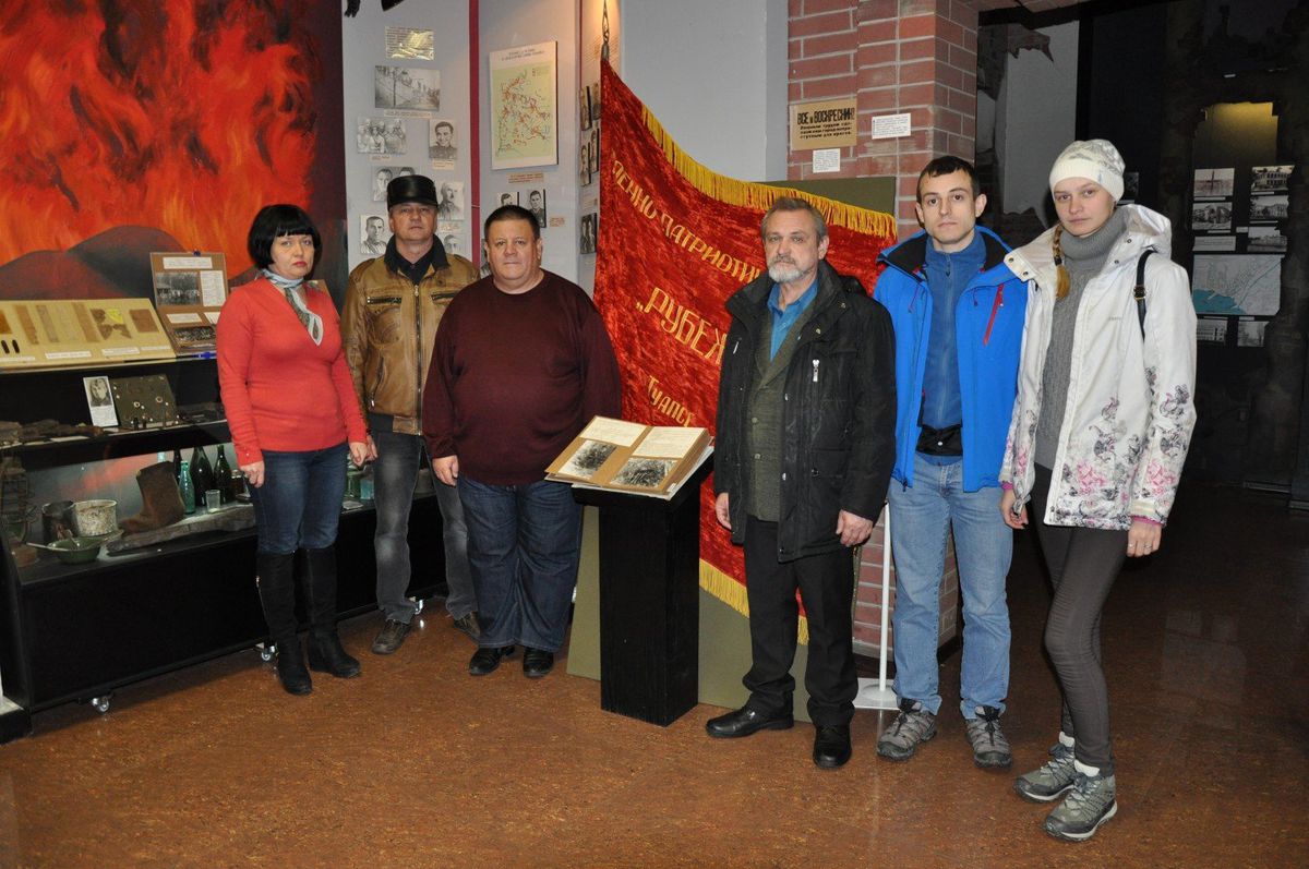День неизвестного солдата. В Музее члены ВПО "Рубеж". 3 декабря 2016г.