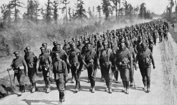 Русская армия на марше 1914